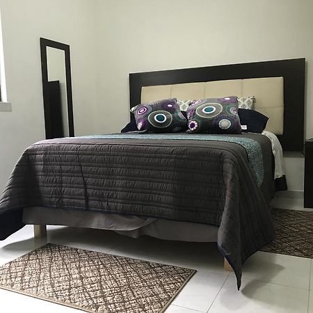 ホテル Casa Maria Elena Condesa (Adults Only) メキシコシティ エクステリア 写真