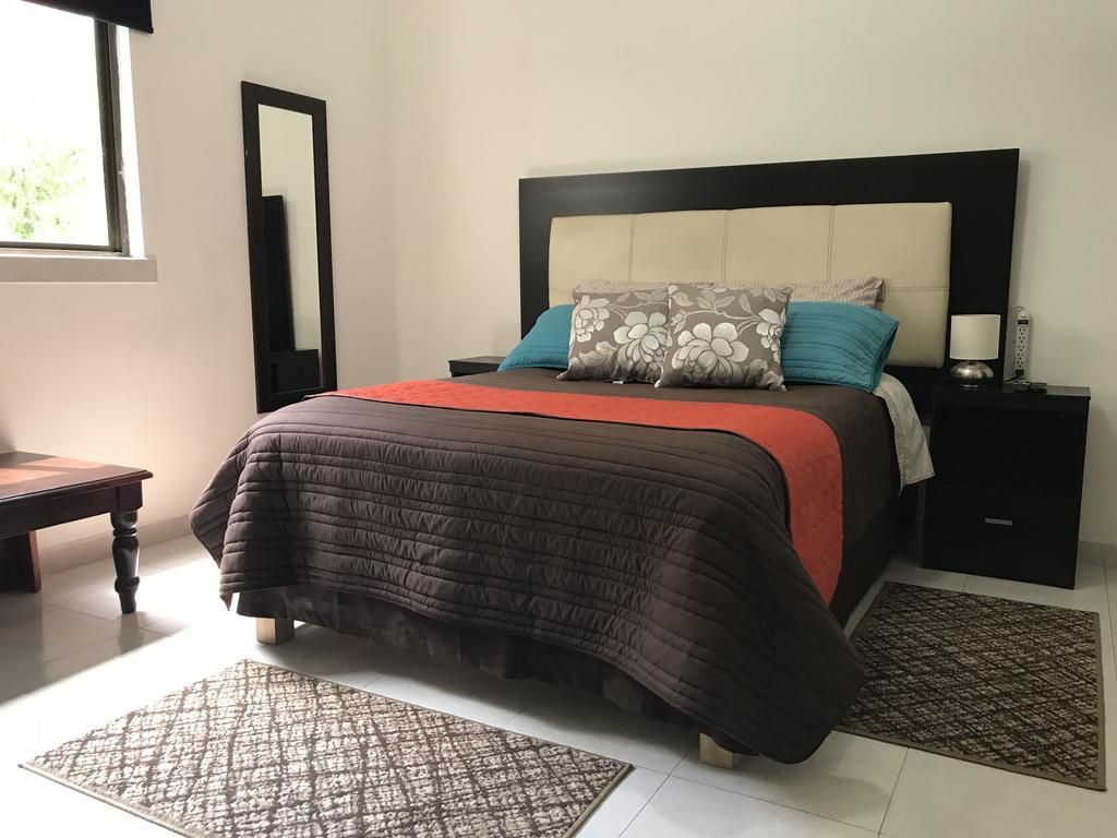 ホテル Casa Maria Elena Condesa (Adults Only) メキシコシティ エクステリア 写真