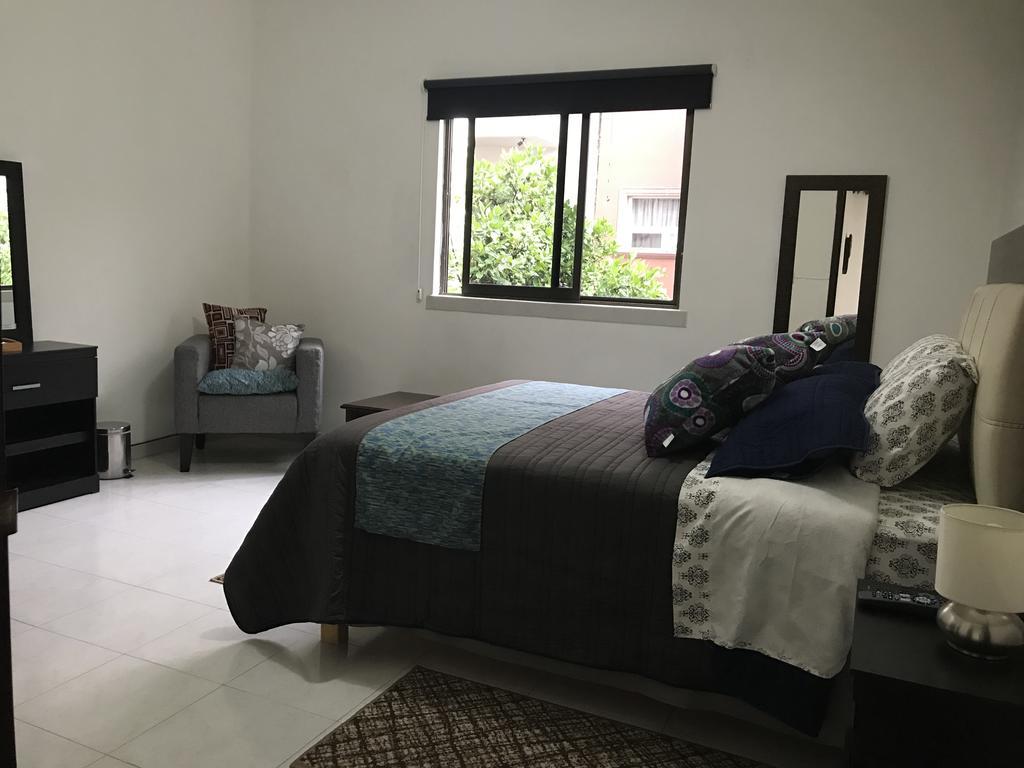 ホテル Casa Maria Elena Condesa (Adults Only) メキシコシティ エクステリア 写真